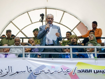 برعاية الرئيس الزًبيدي .. الجعدي يفتتح فعاليات المخيم الصيفي لشباب عدن