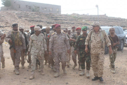 اللواء التميمي يتفقد عدداً من المواقع العسكرية في المنطقة الثانية