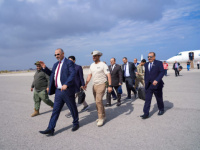 President Aidarous Al-Zubaidi returns to the capital, Aden