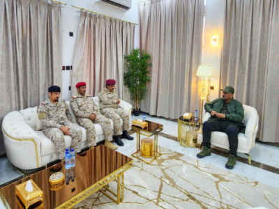 President Al-Zubaidi chairs a joint military meeting in the capital, Aden