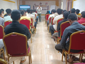 منسقية المجلس الانتقالي بكلية الطب والعلوم الصحية بحضرموت تنظم دورة تدريبية عن "المضادات الحيوية الشائعة في قسم الطوارئ"